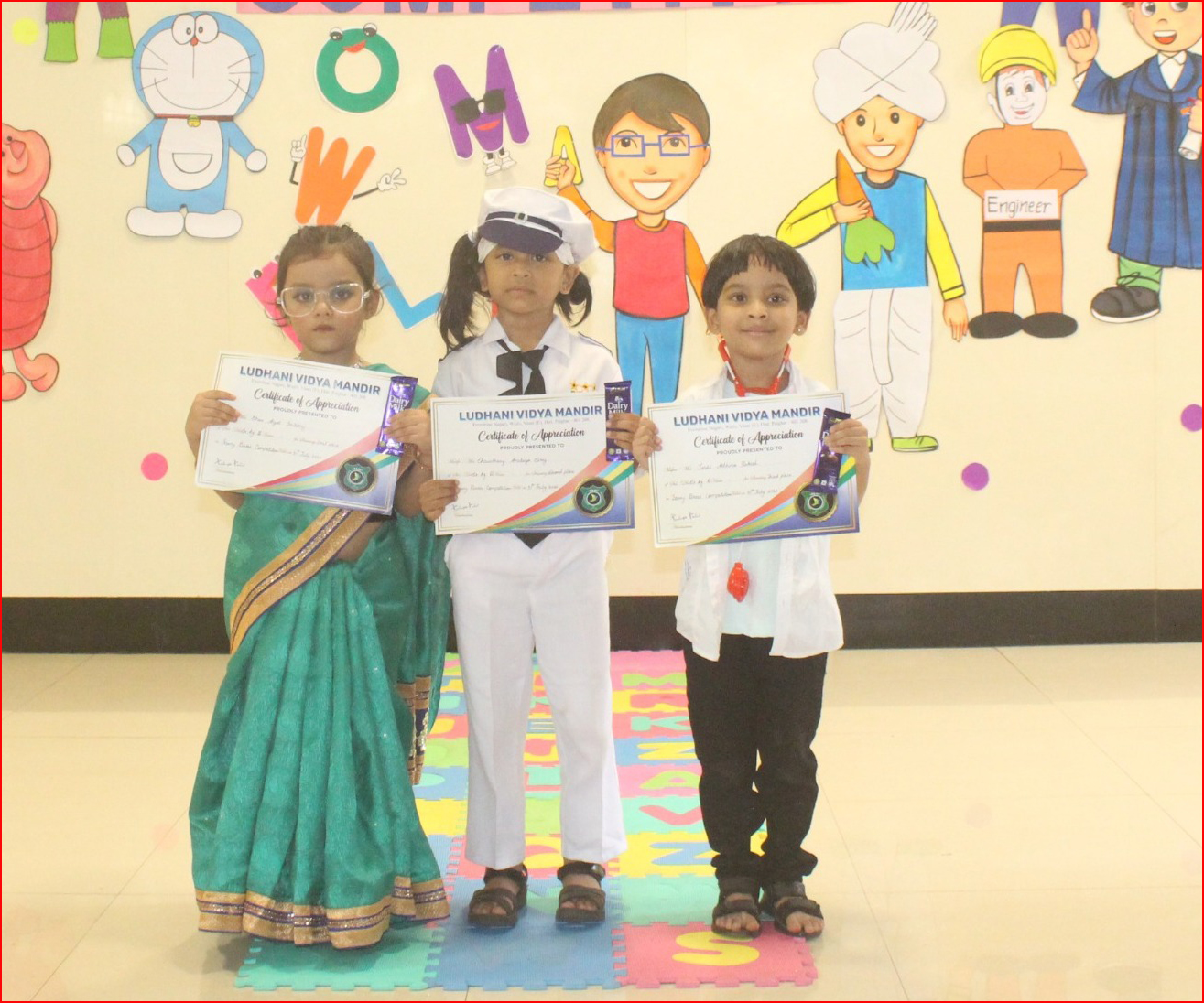 FANCY DRESS COMPETITION - 31.07 (3)